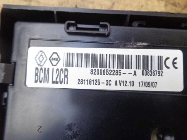 BOITIER COMPLET RENAULT CLIO 3 1.5DCI 2007 ( DELPHI ) - Vue 4